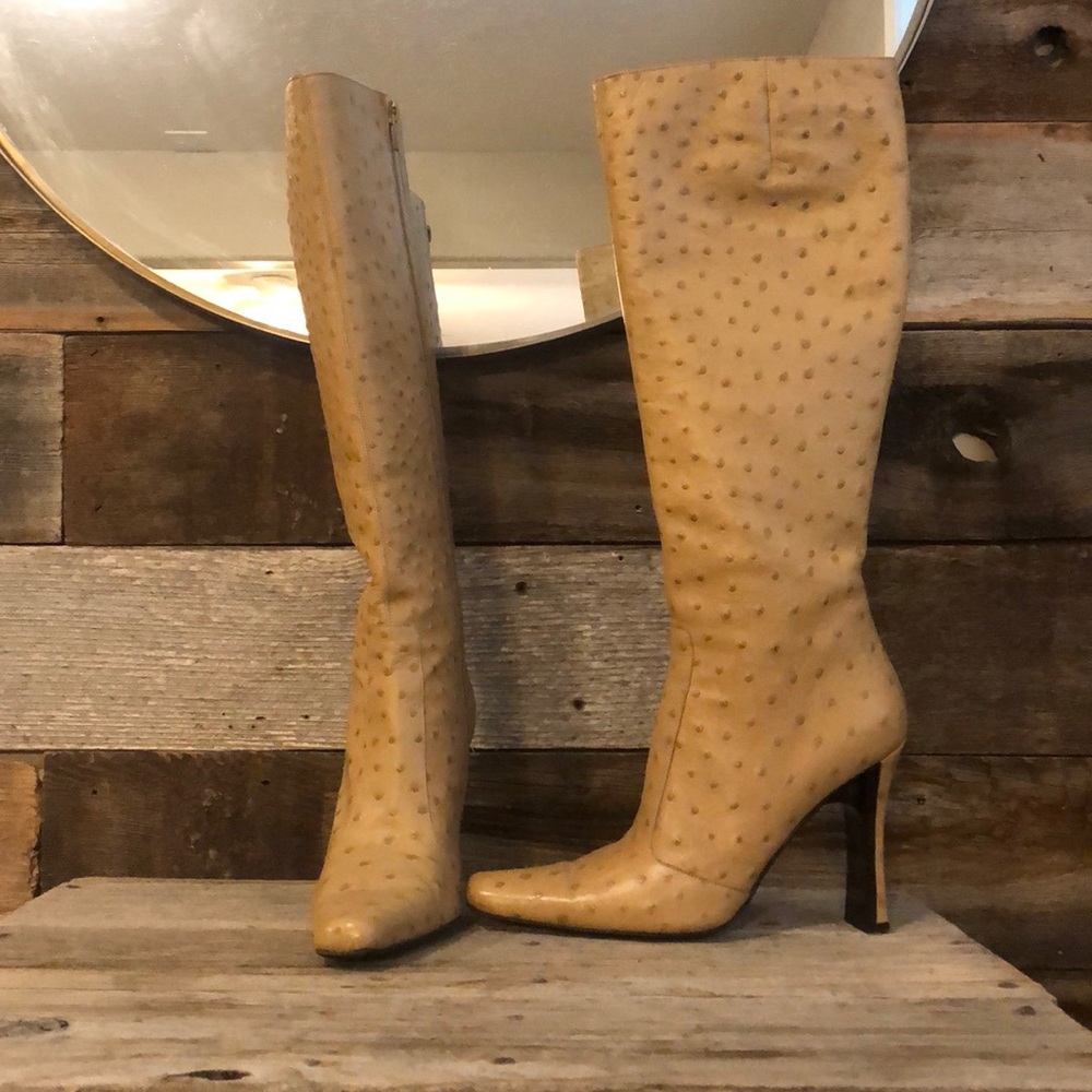 Via spiga leather boots.